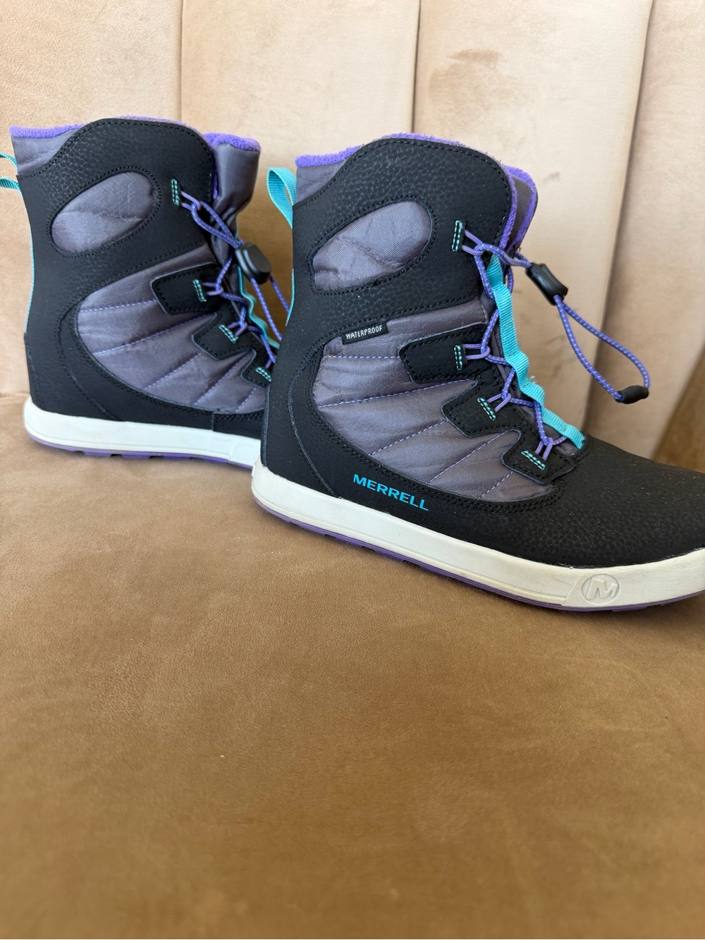 Merrell Kids Waterproof Winter Snow Boots Purple Black Size 4 Youth Insulated